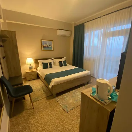 Guest house Aquamarine *
